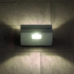 Уличный настенный светодиодный светильник Elektrostandard 1611 Techno LED Nerey серый 4690389086151