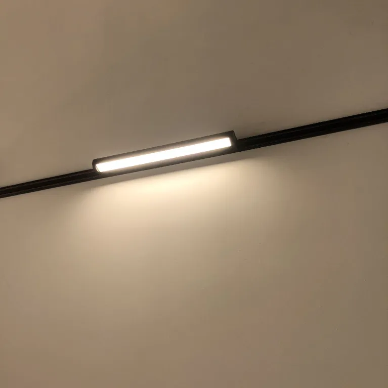 Трековый магнитный светильник iLedex Vision 4825-040-L305-12W-110DG-4000K-BK