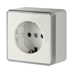 Розетка с заземлением и шторками Werkel Gallant слоновая кость W5071103 4690389164538