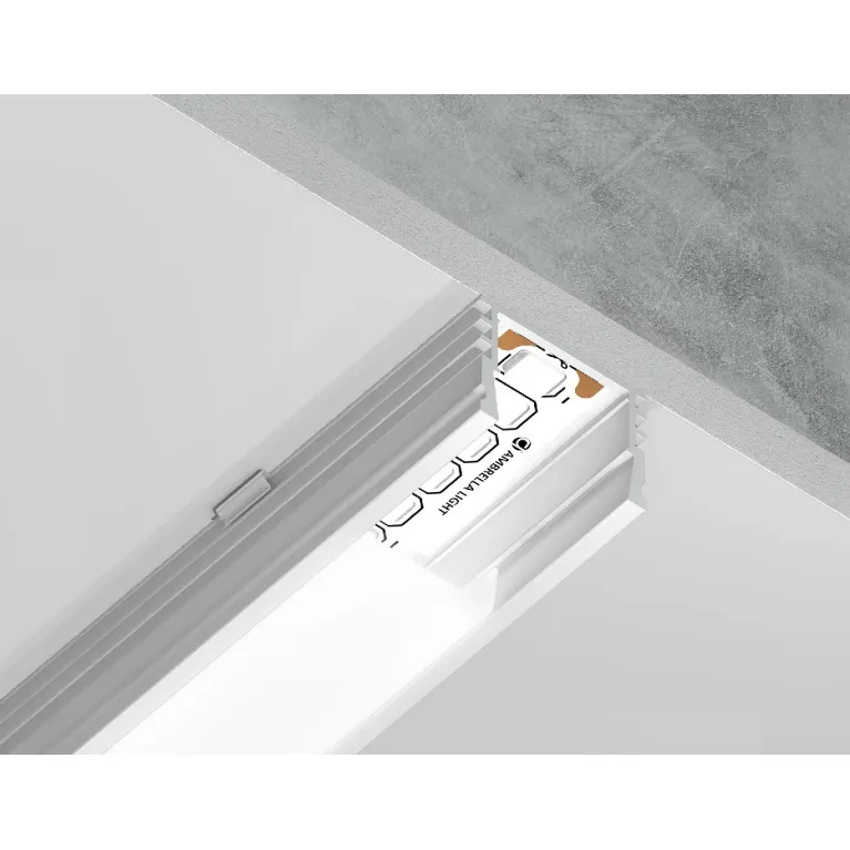 Алюминиевый накладной профиль Ambrella Light Alum Profile GP1750WH