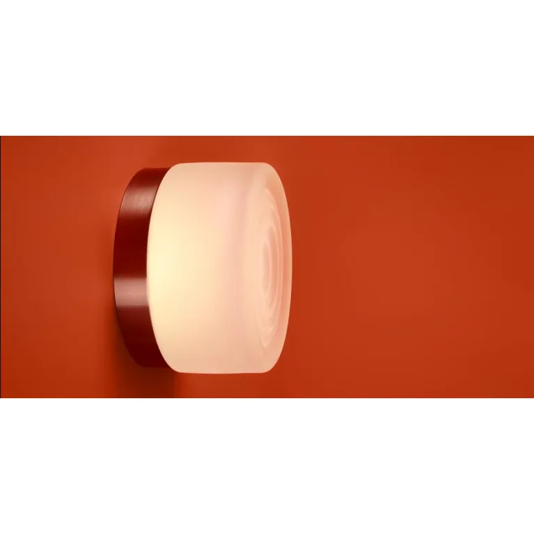 Настенный светильник Freya Retro FR5603WL-L8W1