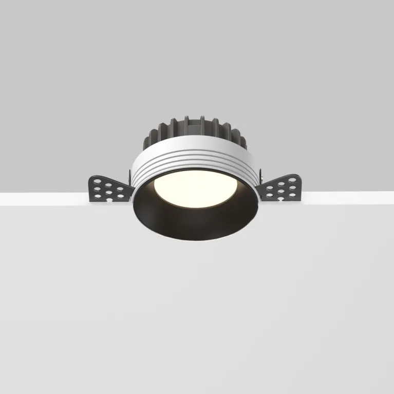 Встраиваемый светильник Maytoni Technical Okno DL055-8W3-4-6K-TRS-B