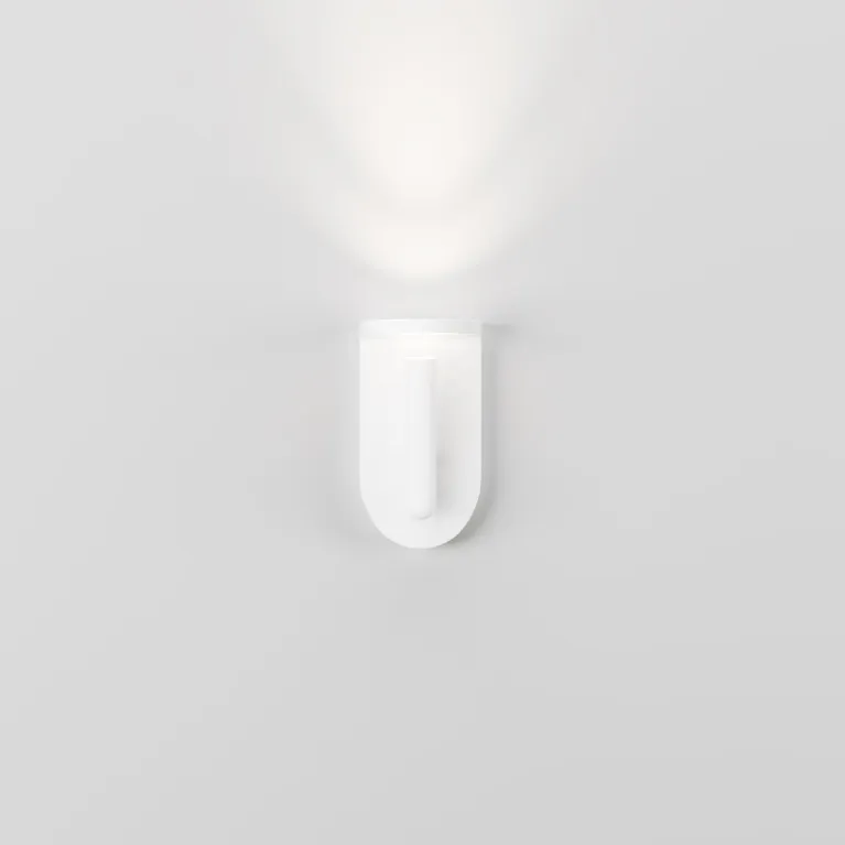 Настенный светильник Maytoni Synergy C034WL-L5W3K