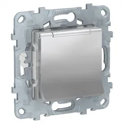 Розетка Schneider Electric Unica New с/з со шторками, с крышкой 16A 250V NU503730TA