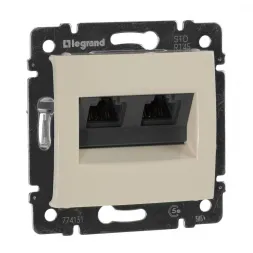 Розетка компьютерная 2хRJ45 Legrand Valena 5e кат UTP с захватами слоновая кость 774131