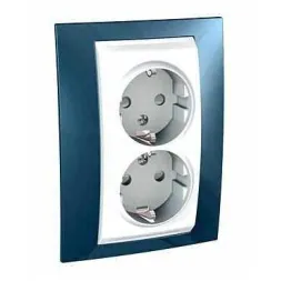 Рамка 2-постовая вертикальная Schneider Electric Unica Хамелеон MGU6.004V.854