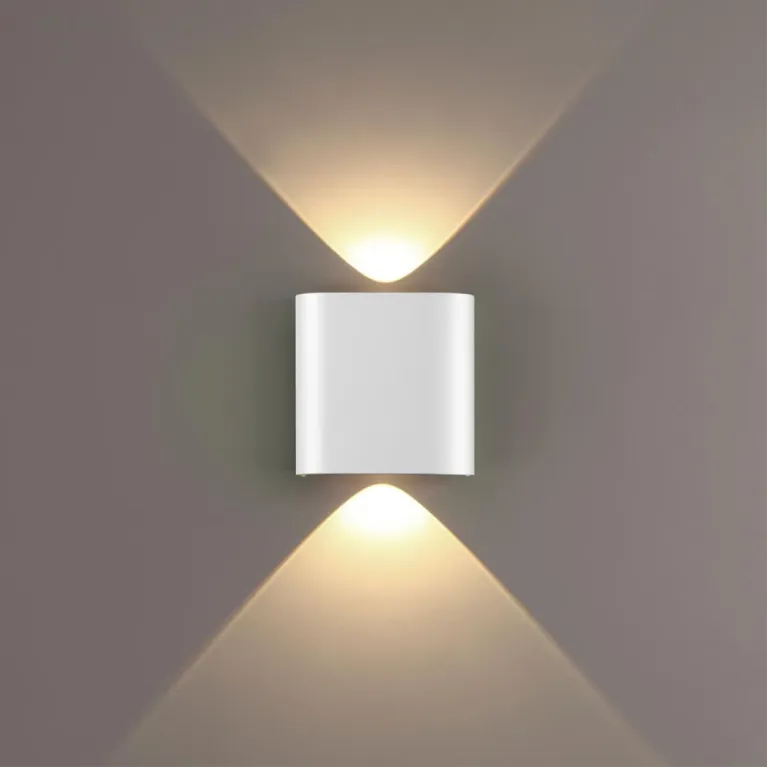 Настенный светильник Odeon Light Hightech Magnum 7192/2WL