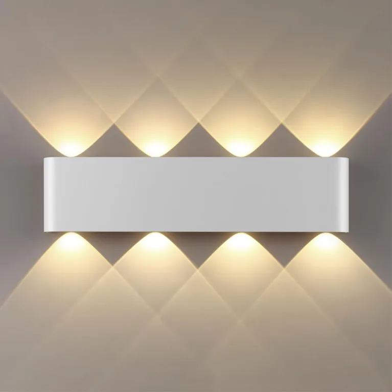 Настенный светильник Odeon Light Hightech Magnum 7192/8WL