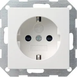 Розетка Gira System 55 Schuko с/з со шторками 16A 250V безвинтовой зажим чисто-белый глянцевый 04530