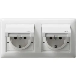 Розетка двойная Gira Standard 55 Schuko с/з с крышкой 16A 250V безвинтовой зажим чисто-белый глянцев
