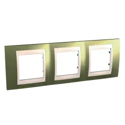Рамка 3-постовая Schneider Electric Unica Хамелеон MGU66.006.504