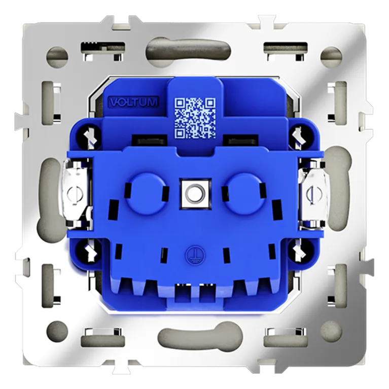 Розетка с защитными шторками и крышкой Voltum S70 VLS040305