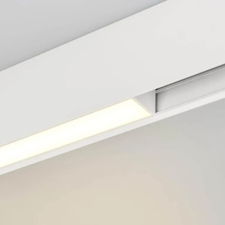 Трековый светодиодный светильник для магнитного шинопровода Arlight Mag-Flat-45-L805-24W Warm3000 02