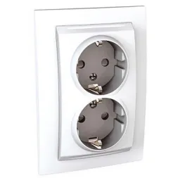 Розетка двойная Schneider Electric Unica с/з со шторками 10A 250V MGU23.067.18D