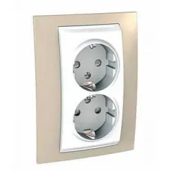 Розетка двойная Schneider Electric Unica с/з со шторками 10A 250V MGU63.067.867