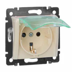 Розетка 2К+З Legrand Valena 16A 250V с/з со шторками крышкой винтовой зажим немецкий стандарт слонов