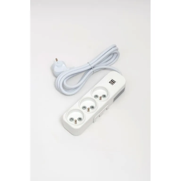 Удлинитель 3вх с защитными шторками USB UPS ELBI Myra 527-010202-326