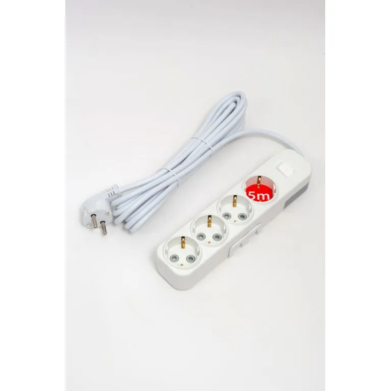 Удлинитель с/з 4вх с защитными шторками с включателем ELBI Myra 527-010205-412