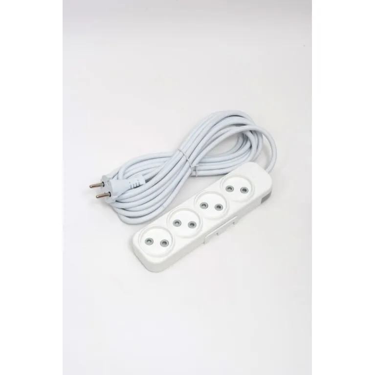 Удлинитель 4вх с защитными шторками ELBI Myra 527-010205-430