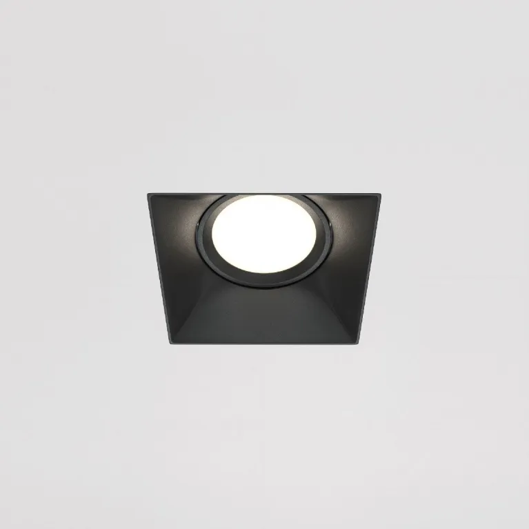 Встраиваемый светильник Maytoni Dot DL042-01-SQ-B