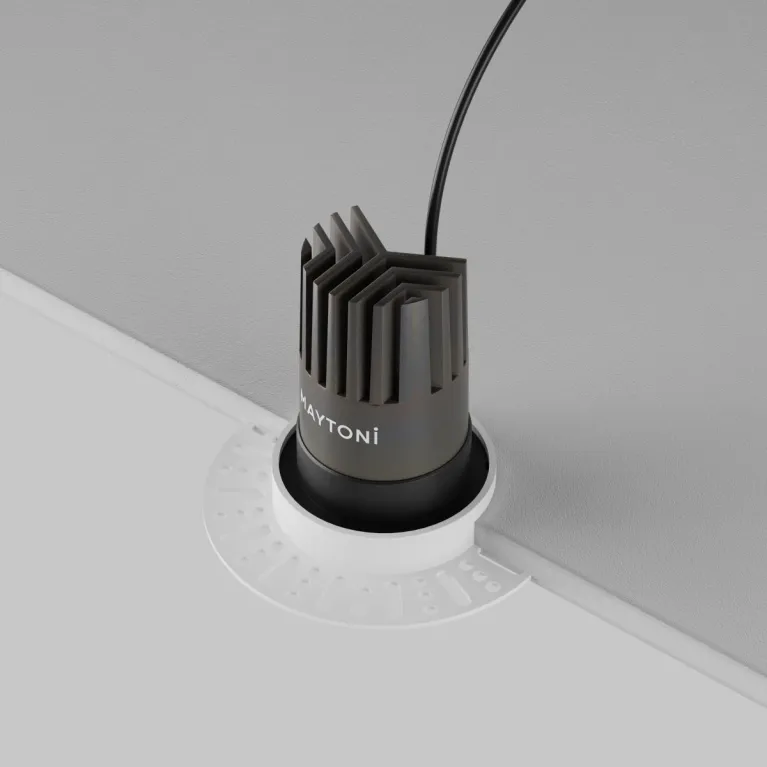 Встраиваемый светильник Maytoni Technical Dip DL124-10W-2.7K-TRS-B