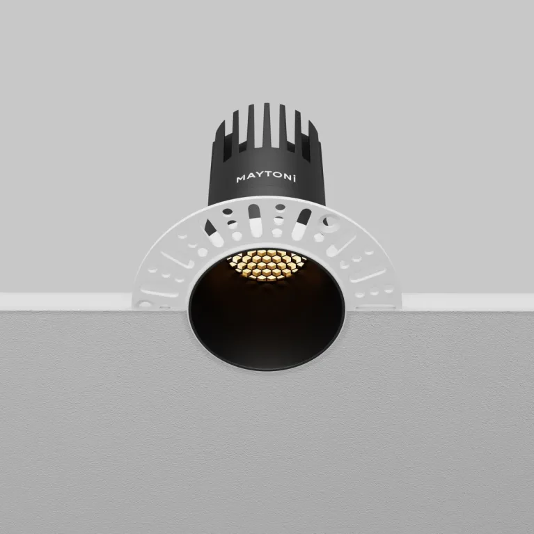 Встраиваемый светильник Maytoni Dip DL120-10W-2.7K-TRS-B