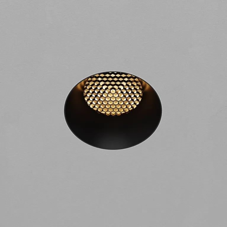 Встраиваемый светильник Maytoni Dip DL121-15W-2.7K-TRS-B