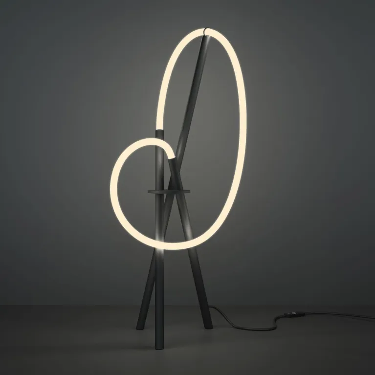 Настольная лампа Maytoni Crochet MOD369TL-L15B3K