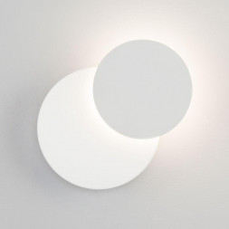 Настенный светодиодный светильник Eurosvet 40135/1 белый